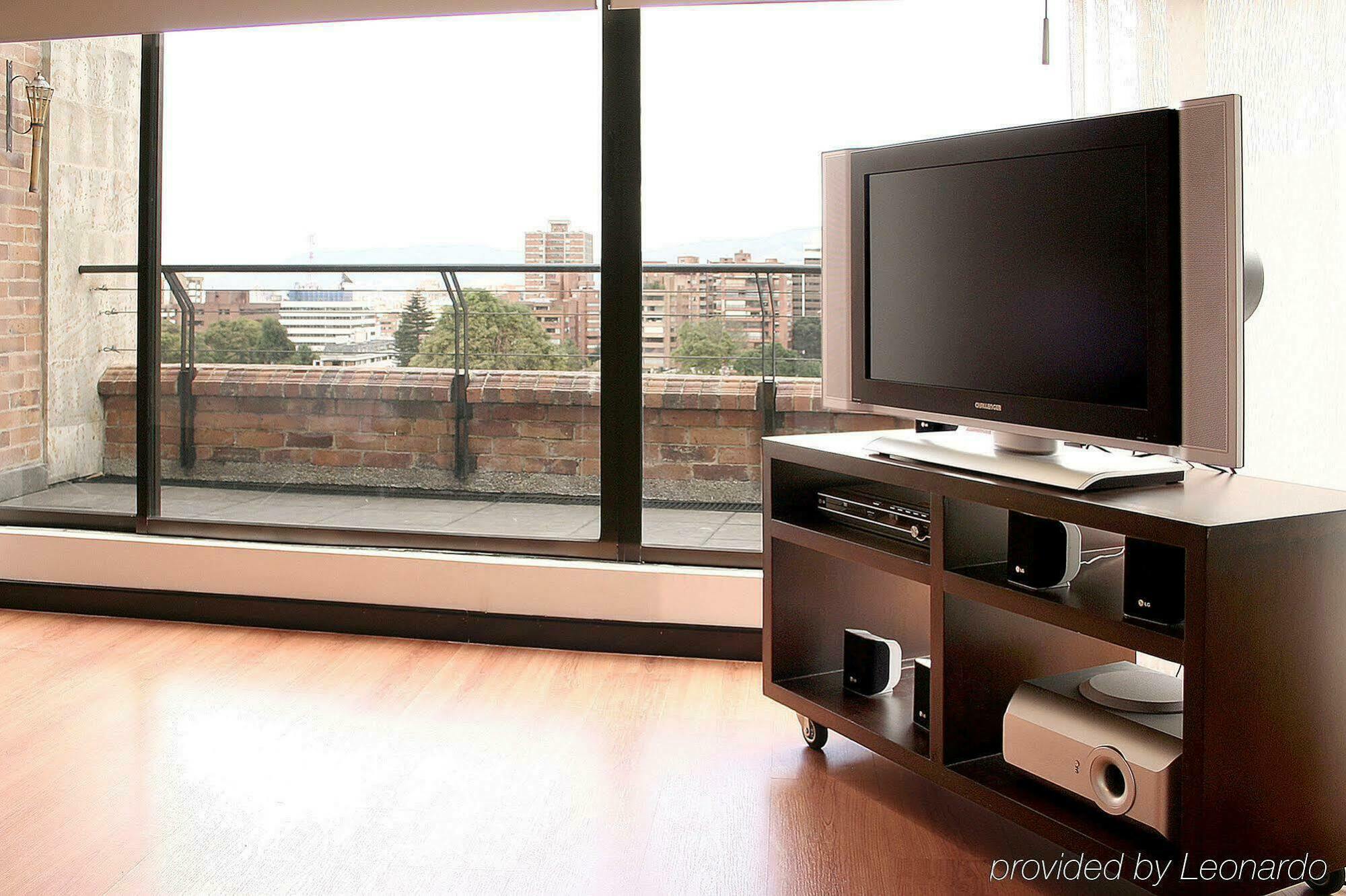 Hotel Celebrities Suites Bogotá Oda fotoğraf